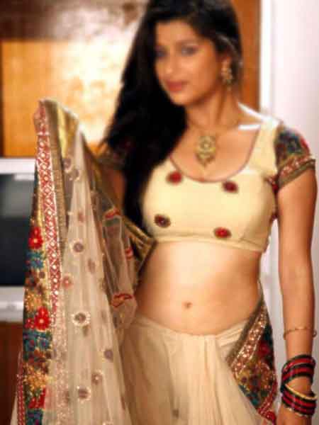 savita-house-wife-escorts-in-mumbai